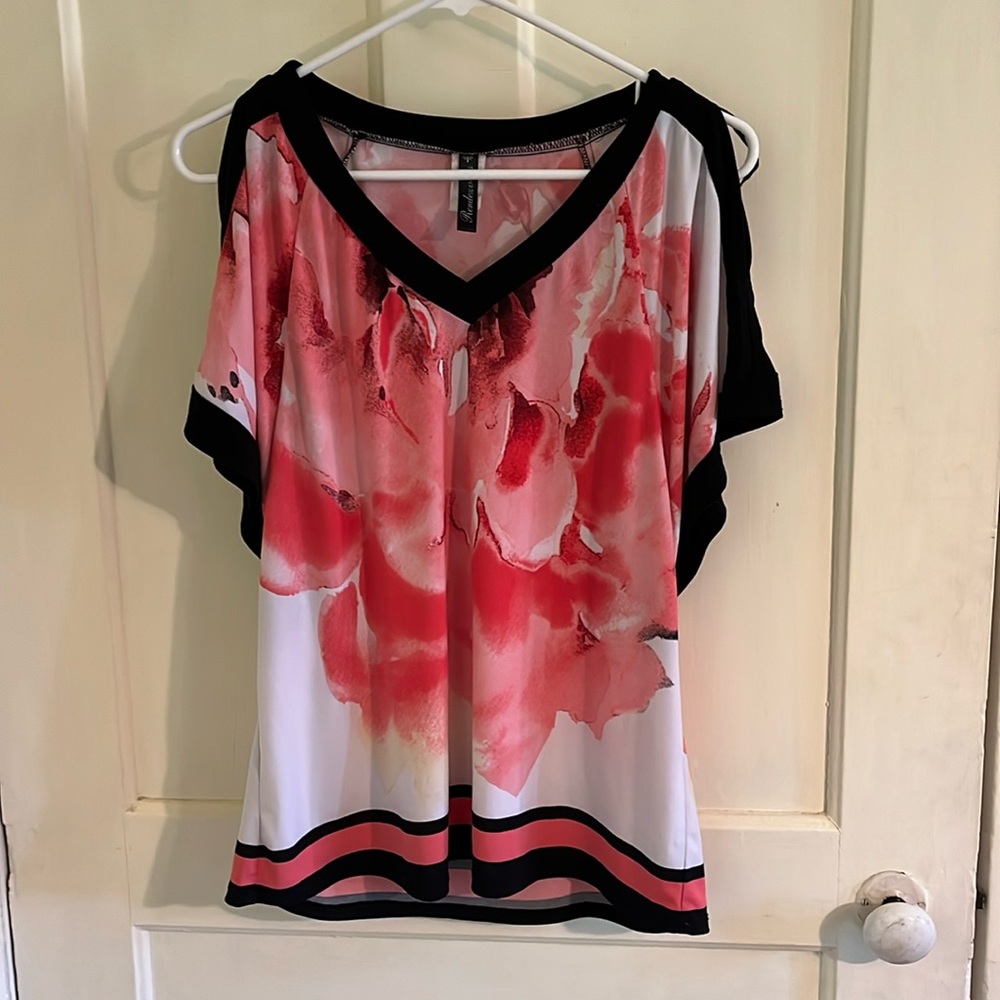 Rendezvous women’s large cold shoulder blouse